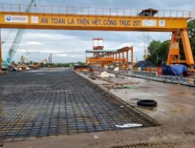 gia công + lắp đặt cổng trục dầm đôi 25T; L=28m